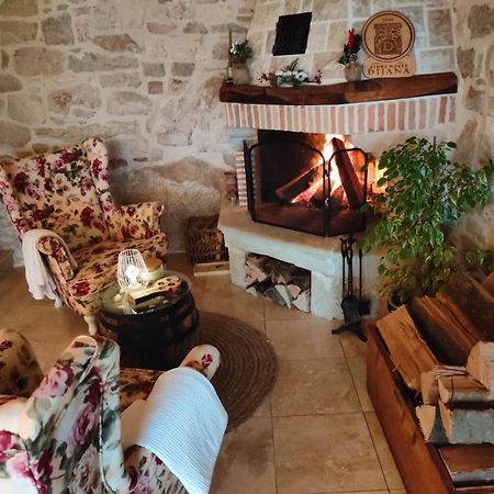 Villa Stone House Dijana Istria Sveti Lovrec Sveti Lovreč Pazenatički Exterior foto