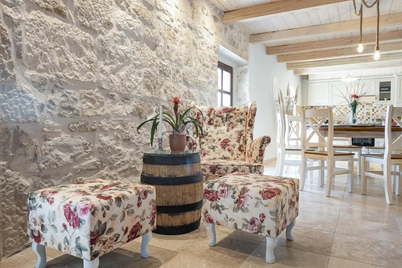 Villa Stone House Dijana Istria Sveti Lovrec Sveti Lovreč Pazenatički Exterior foto