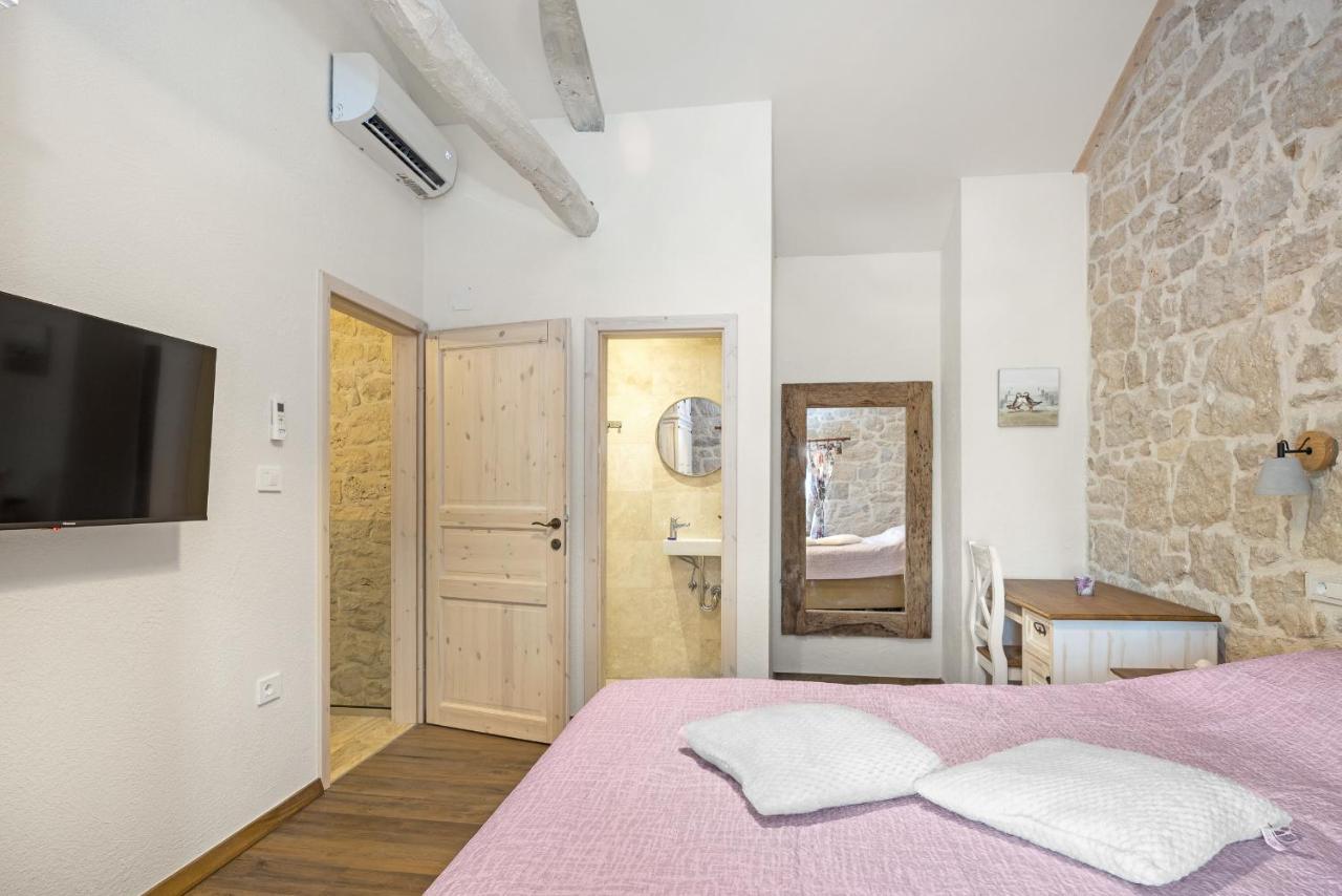 Villa Stone House Dijana Istria Sveti Lovrec Sveti Lovreč Pazenatički Exterior foto